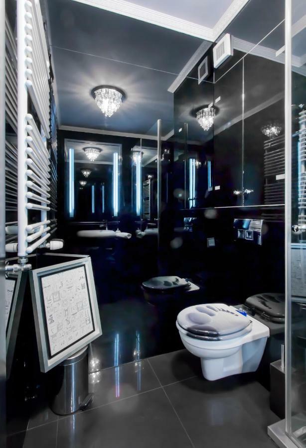 Butas Clicktheflat Luxury In