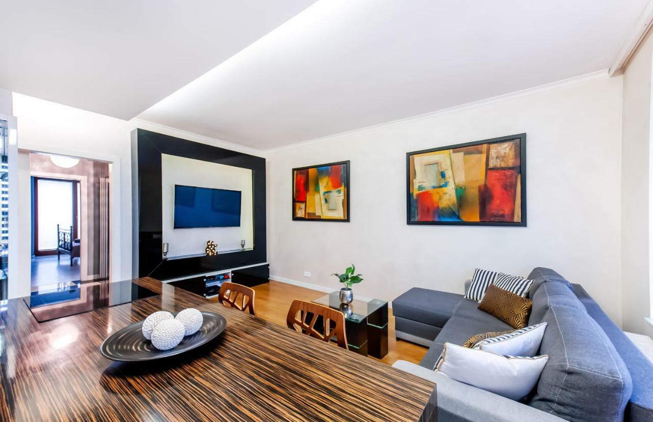 Clicktheflat Luxury In Butas
